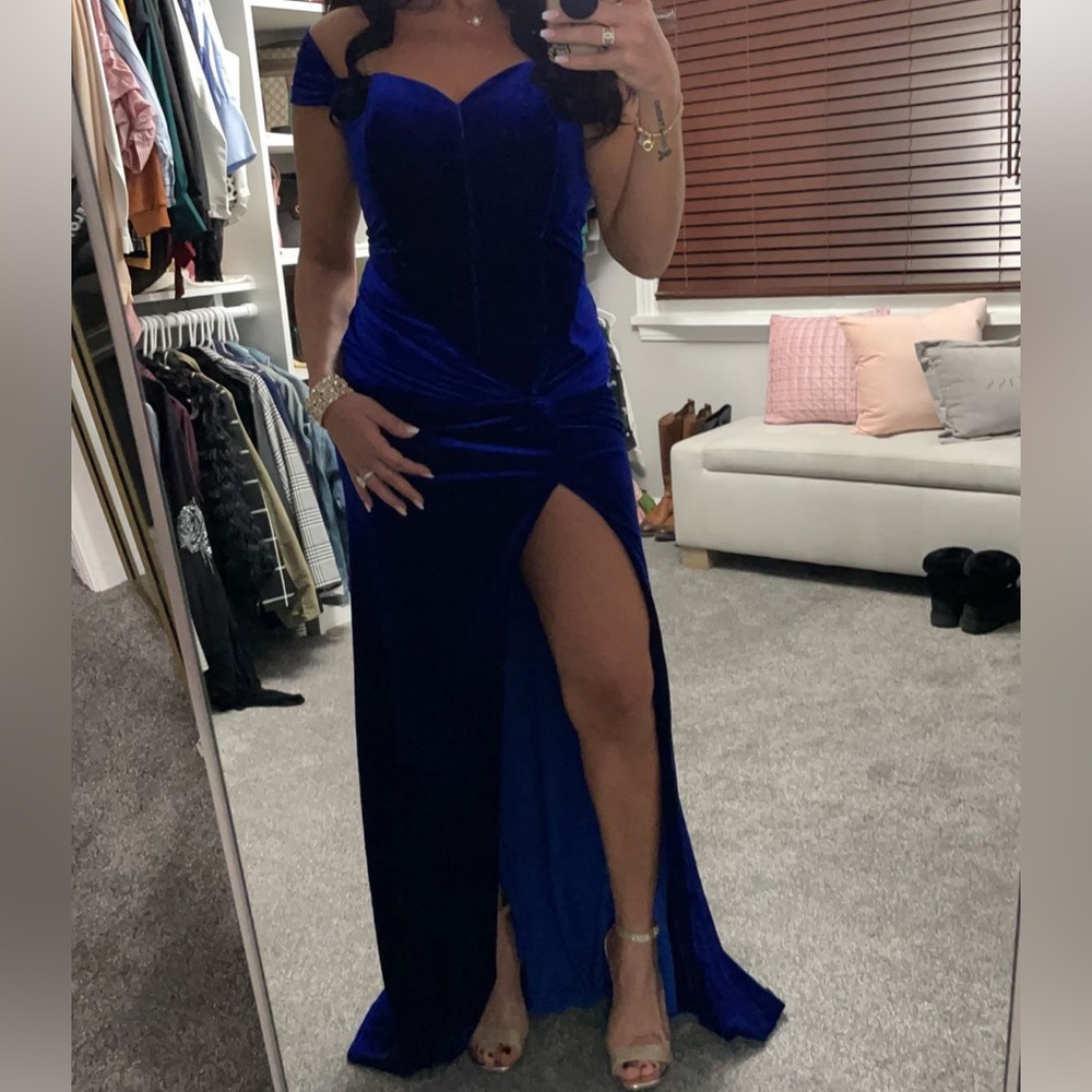 Abyss By Abby Navy Blue Velvet dress